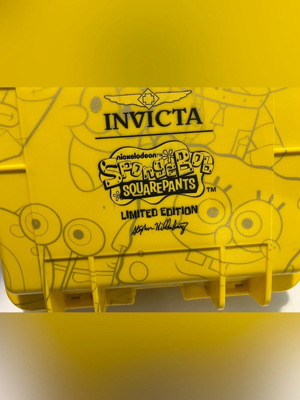 INVICTA/SPONGEBOB COLLAB 3 SPACE WATCH CASE / COLLECTIBLE